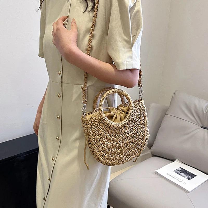 Hollow Out Elegance: Women’s Summer Shoulder Bag – Your Must-Have Accessory Carauana Store