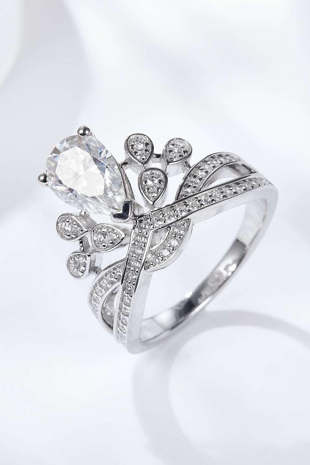 1.5 Carat Moissanite Crown-Shaped Ring Carauana Store