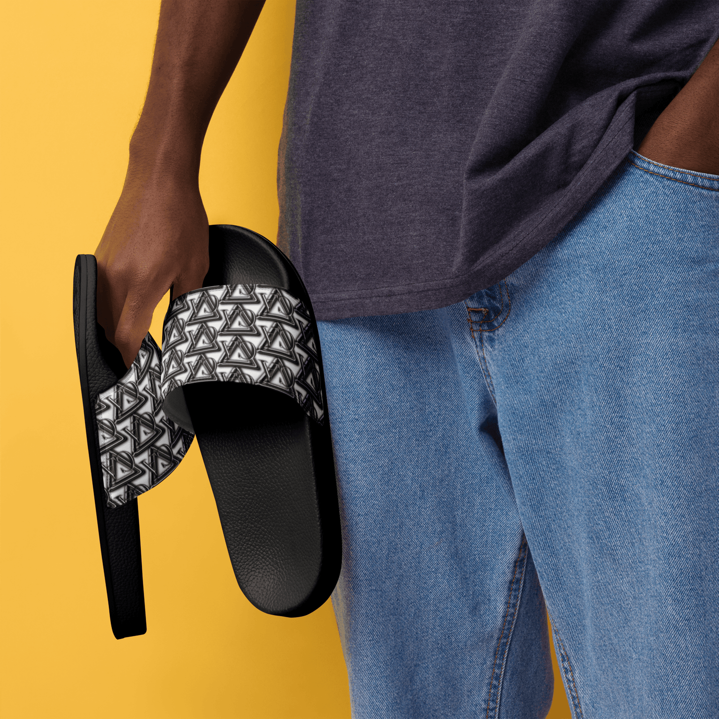CARAUANA slides Women’s Black Branded Carauana Store