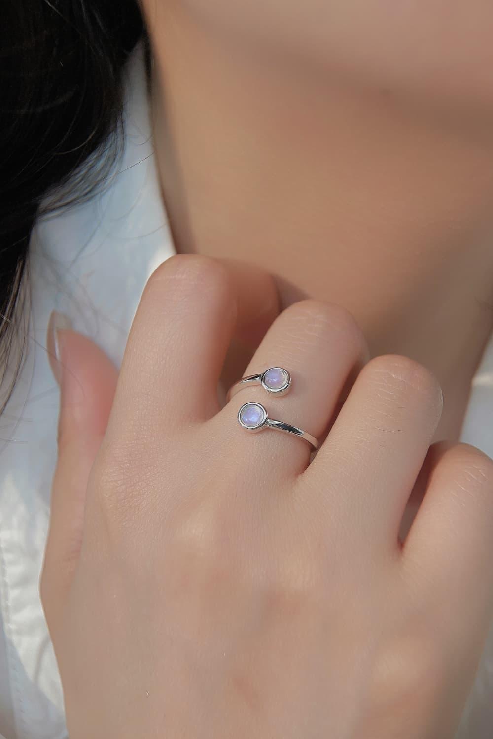 High Quality Natural Moonstone 925 Sterling Silver Toi Et Moi Ring