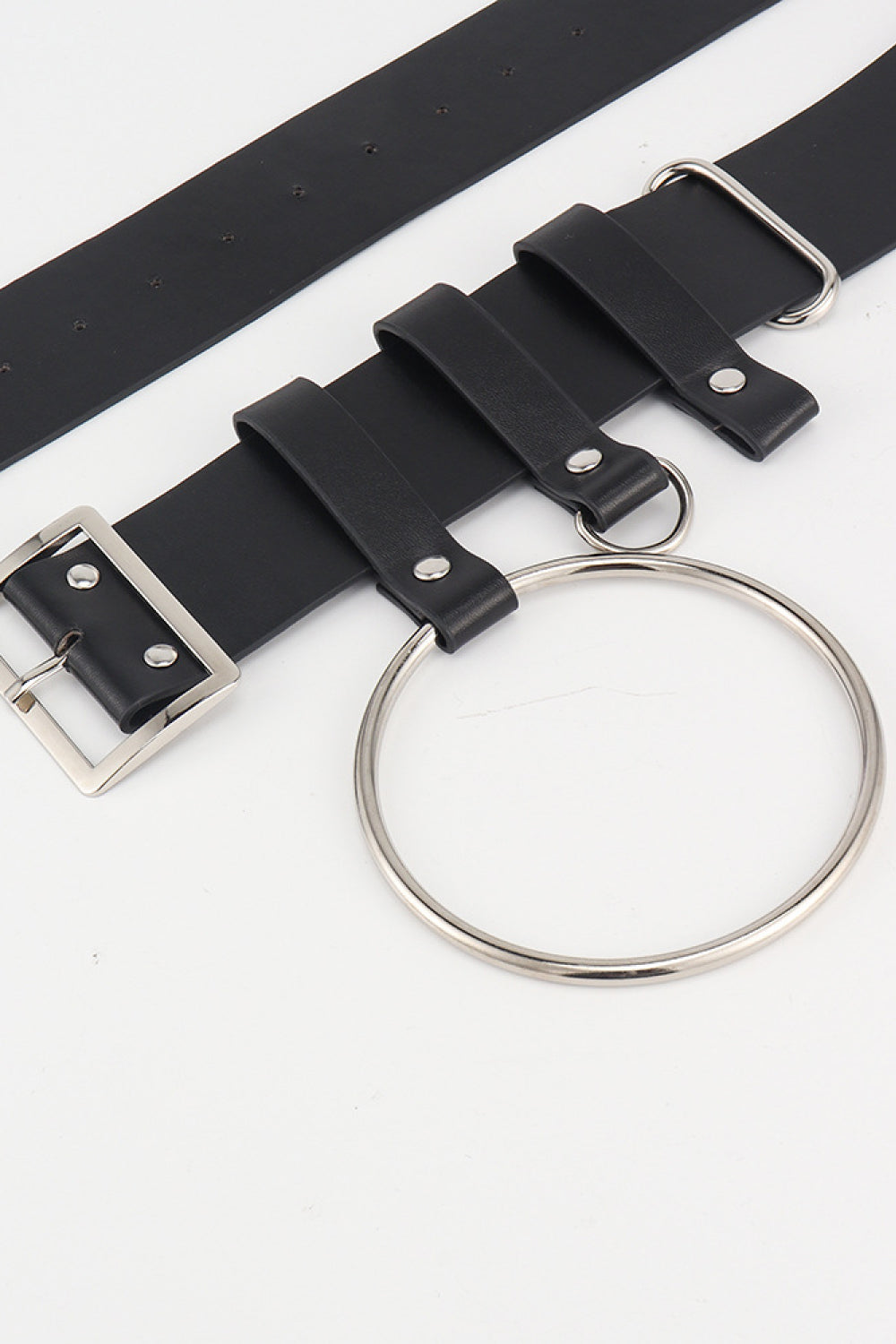 PU Belt with Chain Carauana Store