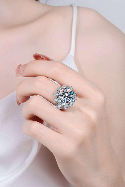 10 Carat Moissanite Flower-Shaped Ring