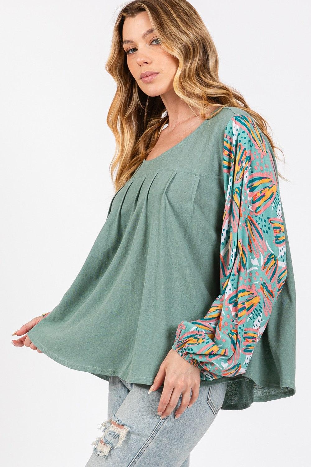 SAGE + FIG Ruched Round Neck Printed Bubble Sleeve Top Carauana Store