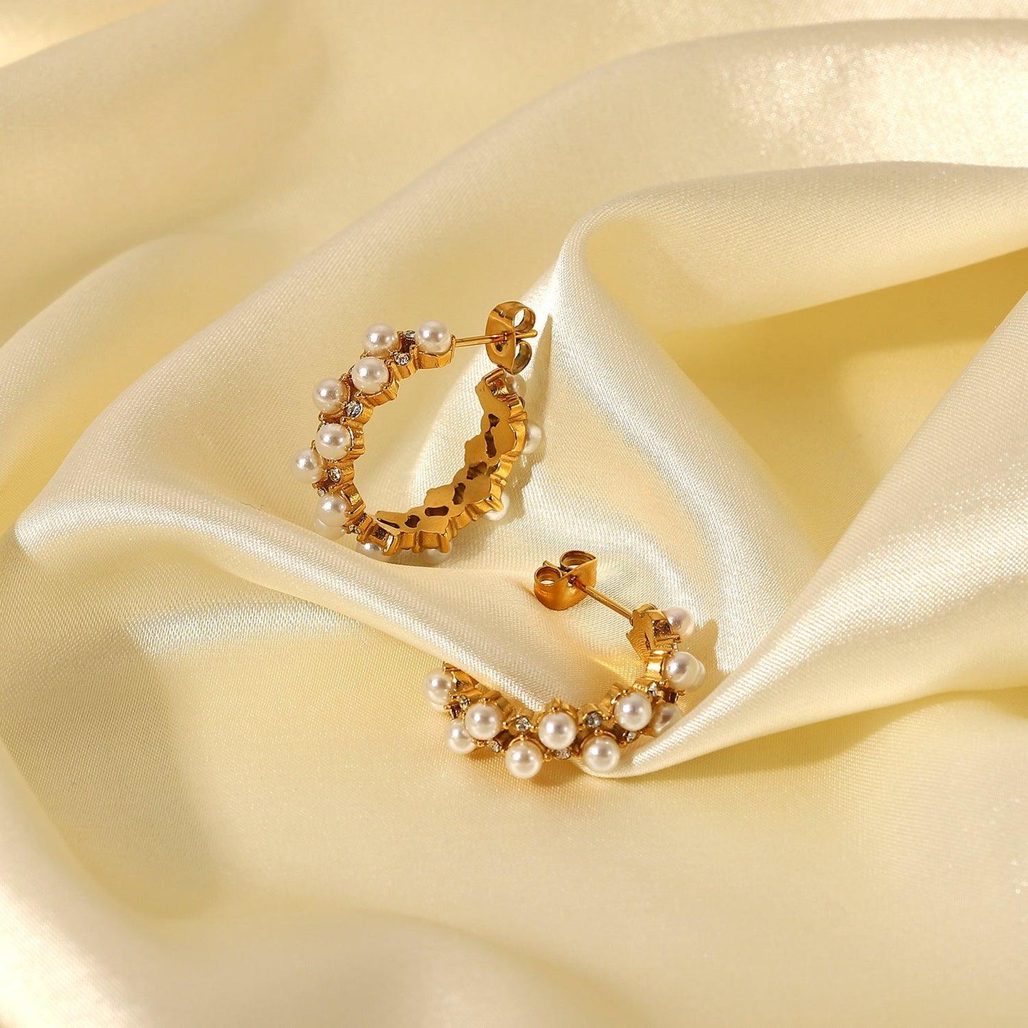 Pearl Rhinestone C-Hoop Earrings