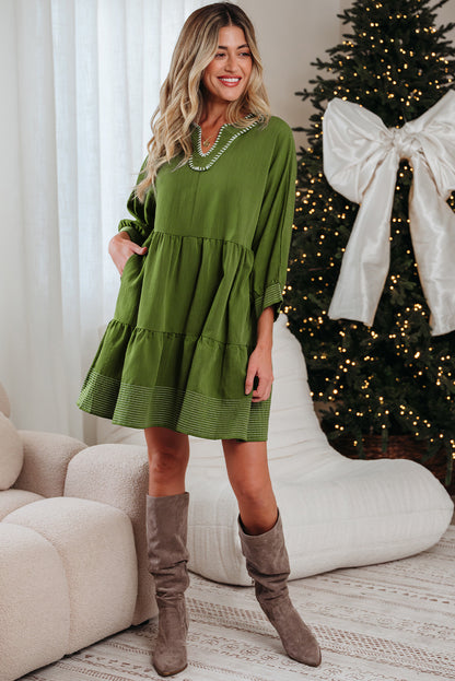 Jungle Green Contrast Stitched V Neck 3/4 Sleeve Tiered Mini Dress