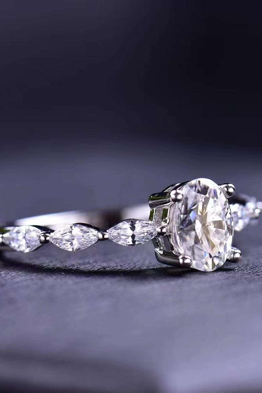 1 Carat Moissanite Oval Ring