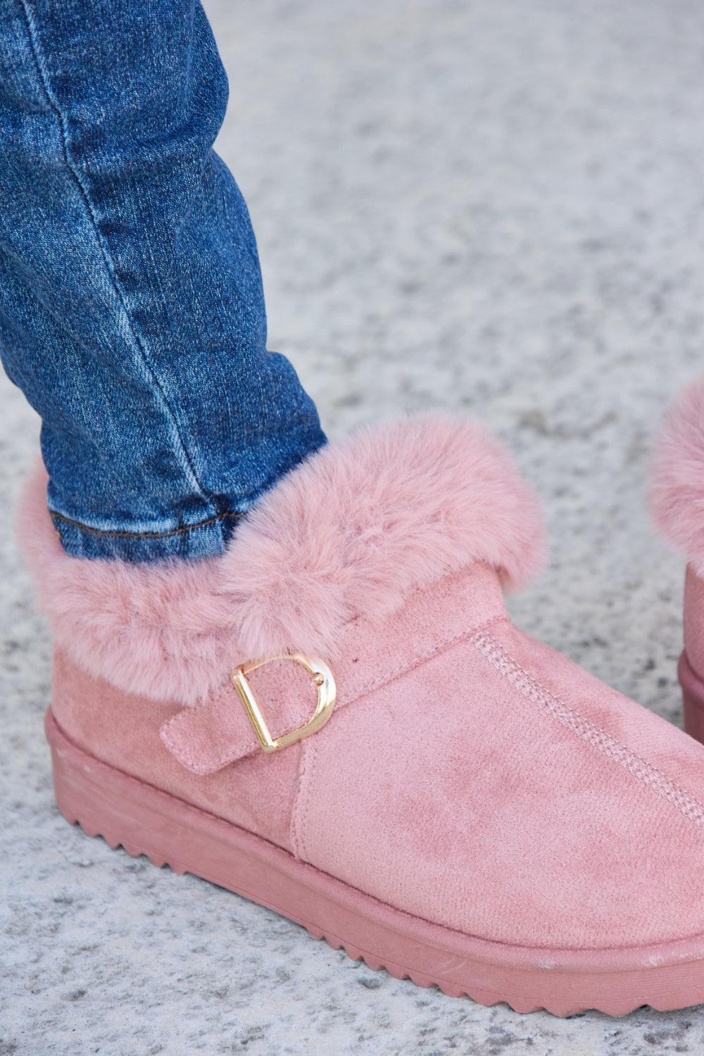 Forever Link Furry Chunky Thermal Ankle Boots